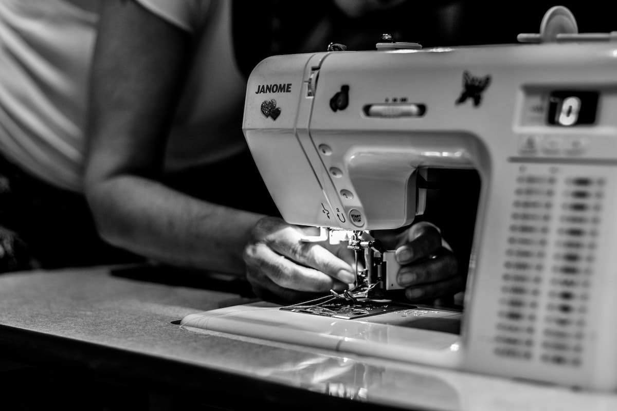 Reparacion maquinas de coser Janome